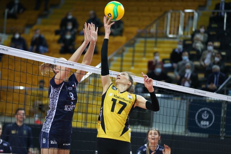 Mistrzynie Polski wracają ze Stambułu na tarczy, znów przegrały z VakifBankiem Stambuł