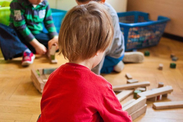 Decyzja o otwieraniu żłobków i przedszkoli spotkała się z krytyką PPOZ