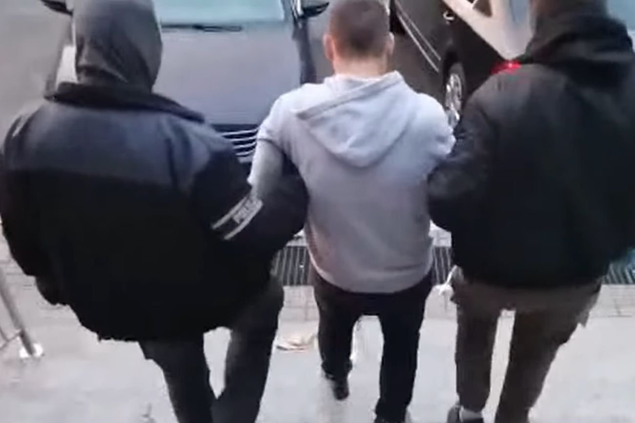 W 2018 r. Tomasz M. był oskarżany przez swoją małżonkę o znęcanie się ze szczególnym okrucieństwem.