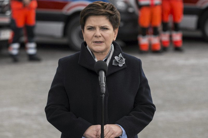 I Ty możesz zostać Beatą Szydło. Mamy dla Was generator wypowiedzi szefowej rządu
