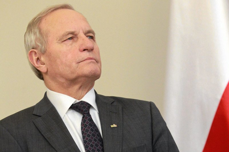 Gen. Koziej znów napisał do Dudy i Szydło.