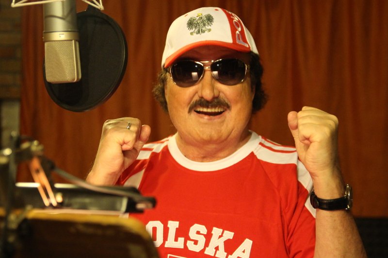 Album "Biało-czerwoni przeboje kibica" Krzysztofa Krawczyka miał swoją premierę 8 czerwca.