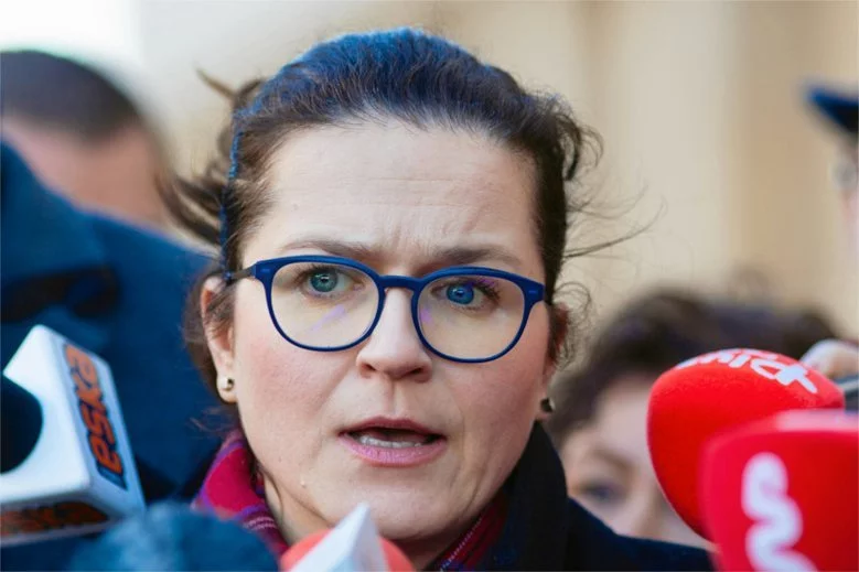 Zmiany w komitecie Aleksandry Dulkiewicz będą jednak potrzebne.