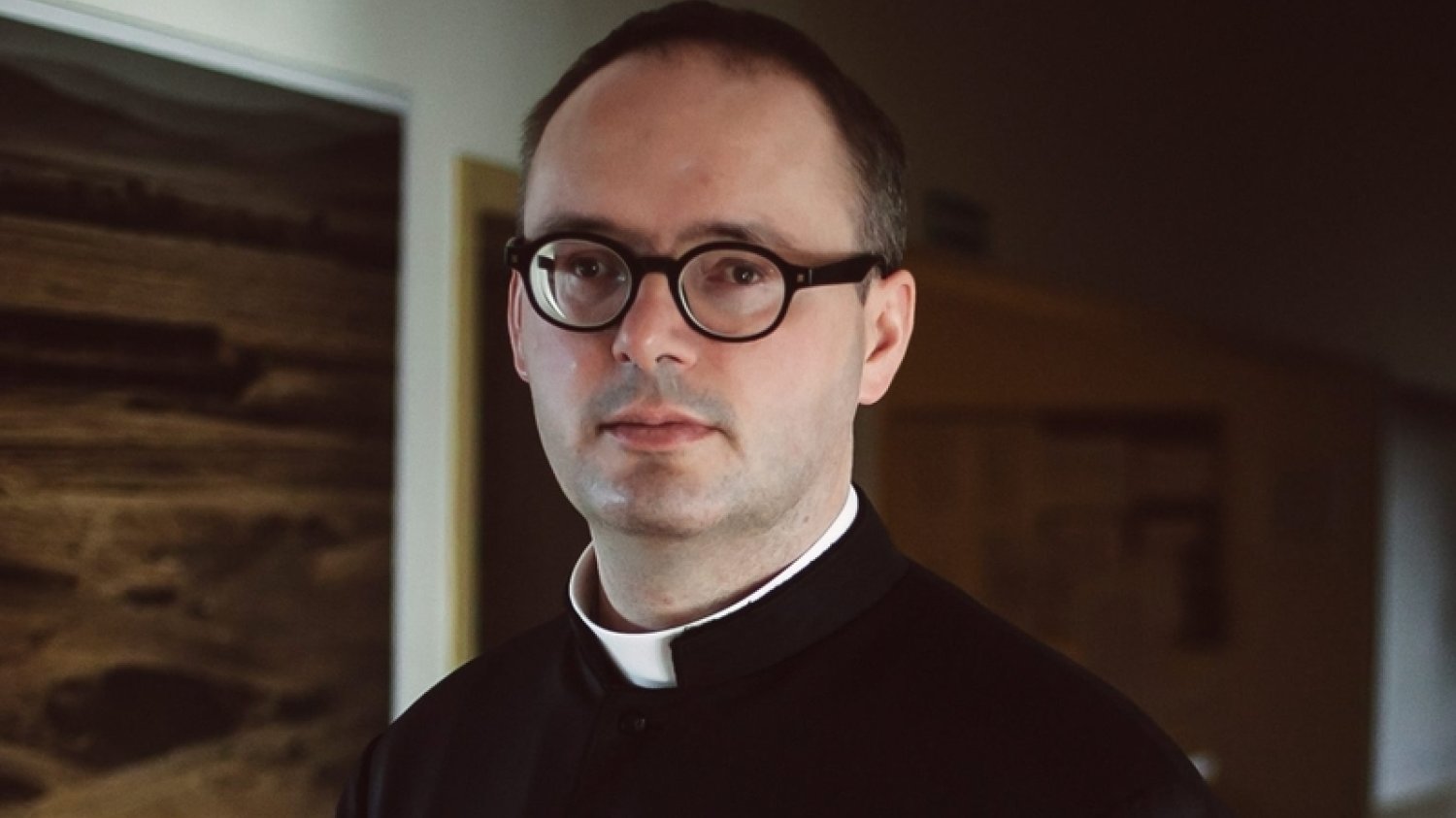 Ksiądz Jan Kaczkowski zmarł na glejaka mózgu.