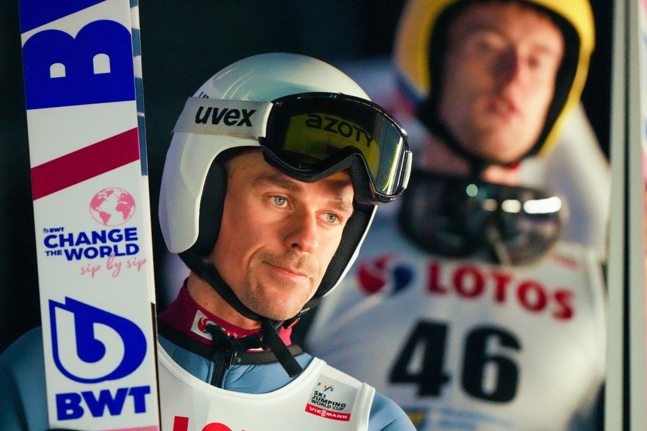 Piotr Żyła był w sobotnim konkursie PŚ w Willingen najlepszym z Polaków. Polak został jednak zdyskwalifikowany...
