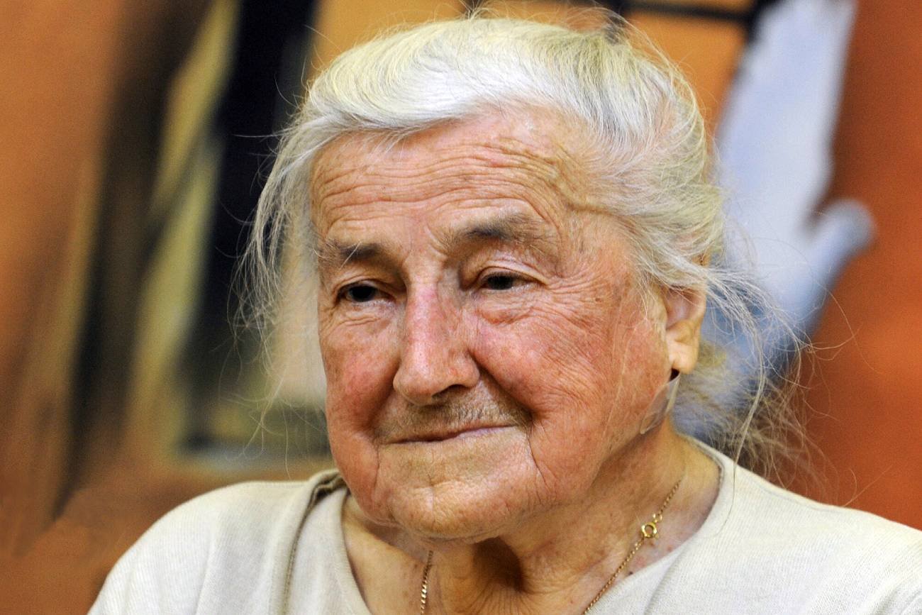 Przyjaciółka papieża Jana Pawła II dr Wanda Półtawska świętowała swoje 100. urodziny. Przyjaciółka papieża Jana Pawła II dr Wanda Półtawska świętowała swoje 100. urodziny.