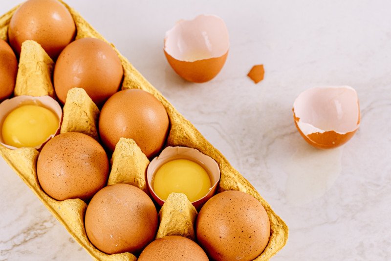 Jak pożytecznie wykorzystać skorupki jajek?