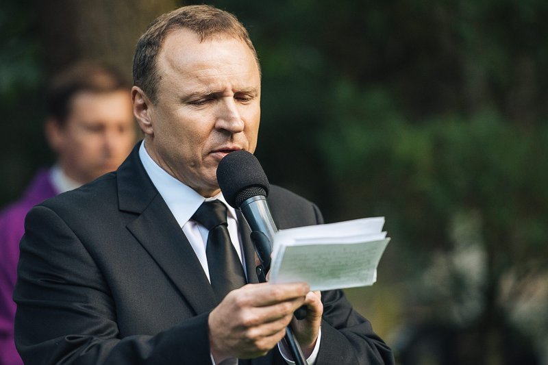 Jacek Kurski przeszedł kolejny etap konkursu na "swoje" stanowisko prezesa TVP. Trzeciego etapu powinien przejść bez problemu, bo przecież wizję telewizji publicznej ma od dawna.