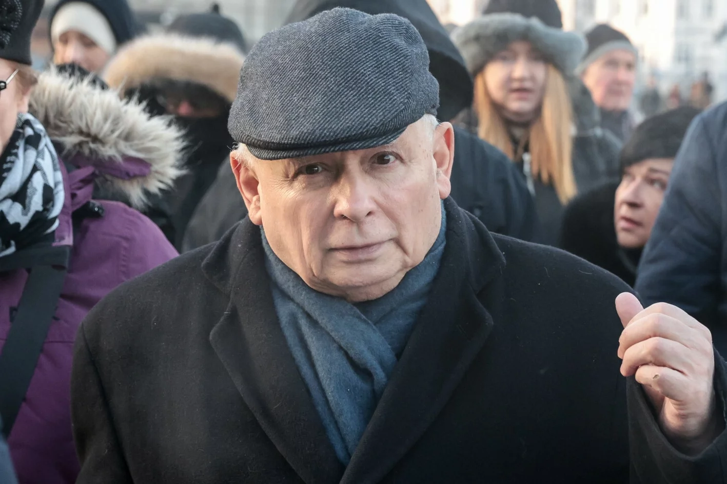 Nowy sondaż. PiS nie powinien myśleć o przejęciu władzy.