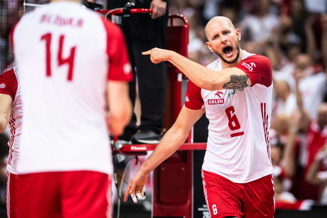 Polacy zwyciężyli z Brazylią w sobotnim półfinale 3:2, a widowisko w katowickim Spodku było kapitalne.