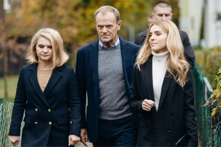 Donald Tusk planuje tournee po Polsce i myśli o założeniu nowego ruchu politycznego. Takie są nieoficjalne informacje.