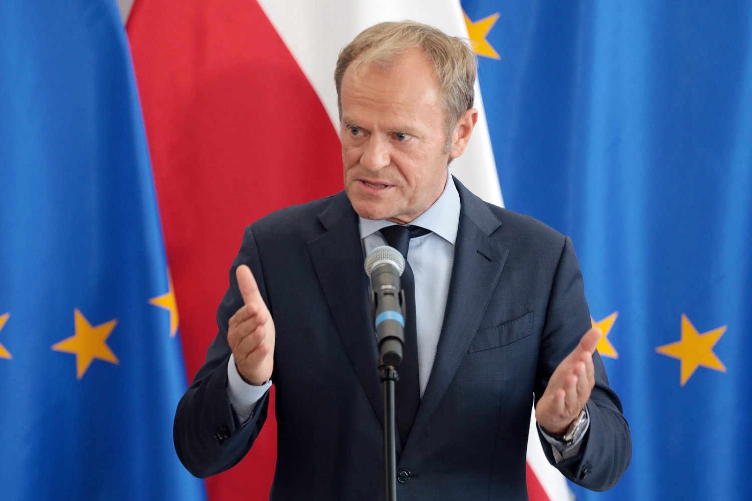 Przewodniczący PO Donald Tusk w stanowczych słowach skomentował orzeczenie Stanisława Piotrowicza z TK ws. środków tymczasowych TSUE.