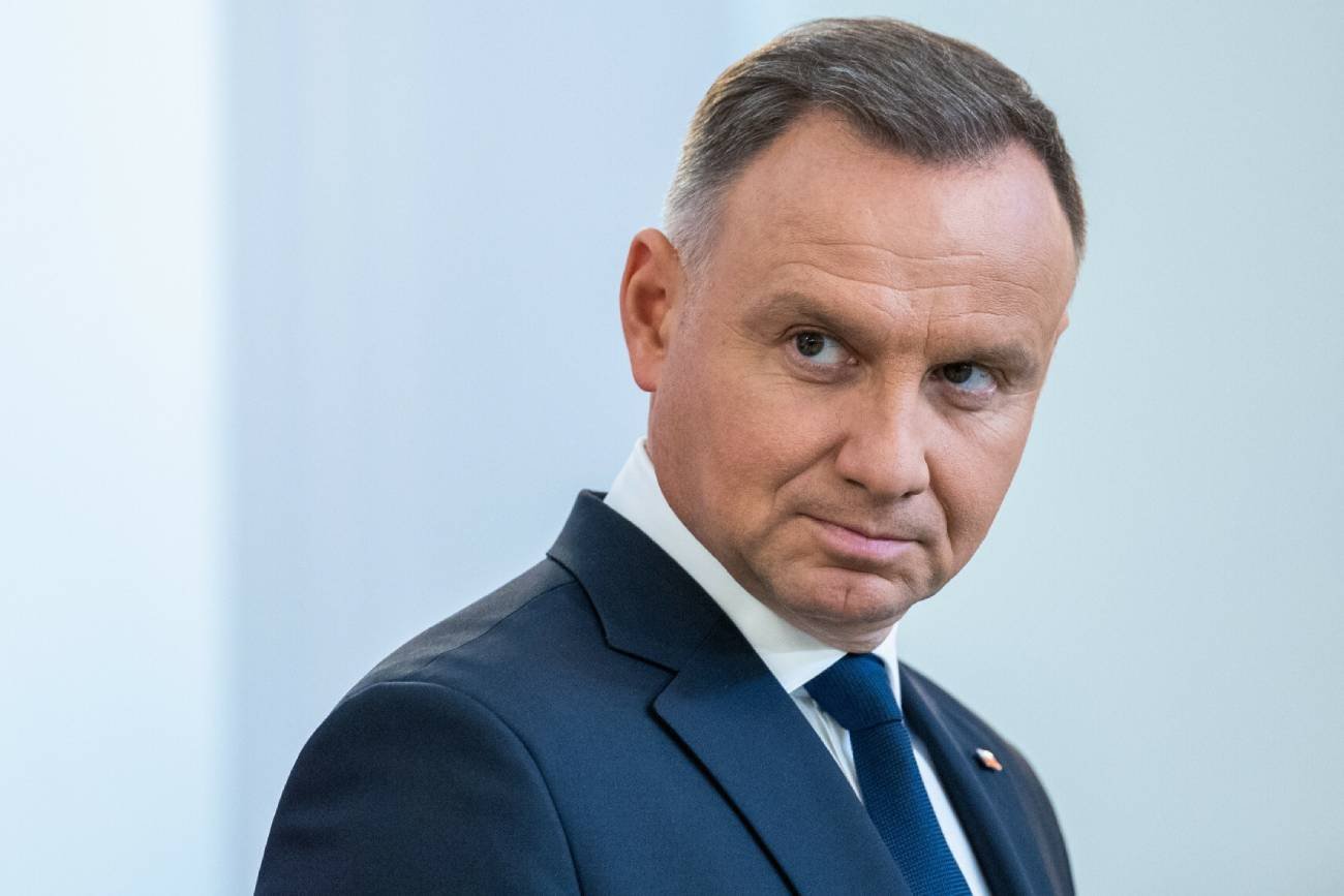 Duda udzielił wywiadu w tygodniku "Sieci". Prezydent mówił o wyborach, fałszerstwach i głosach zagranicznych polityków