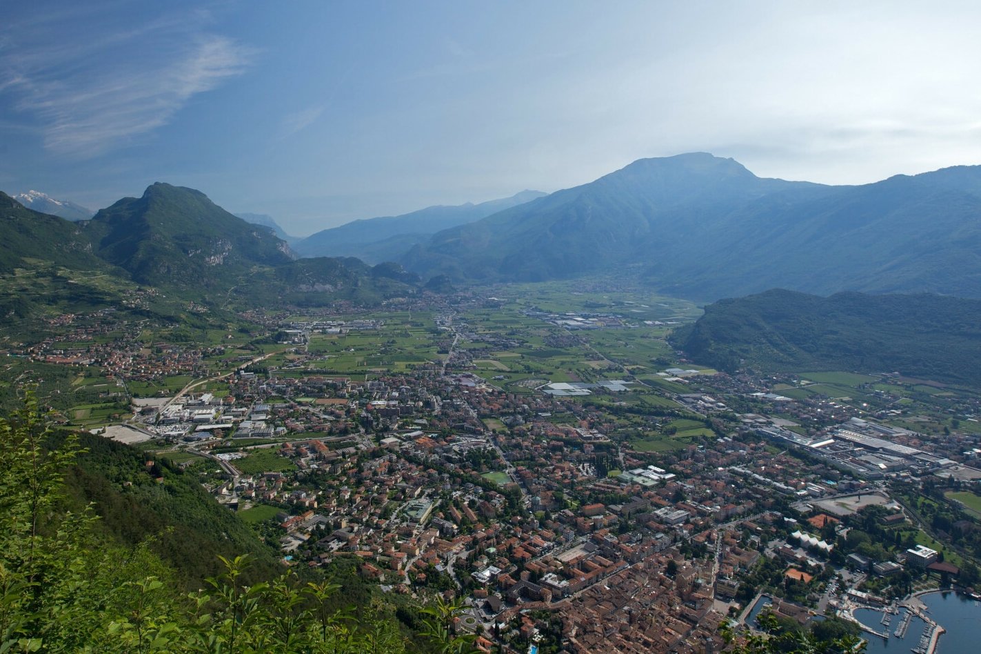 Jedna z włoskich wysp oferuje darmowy nocleg. Jest w tym jednak haczyk.