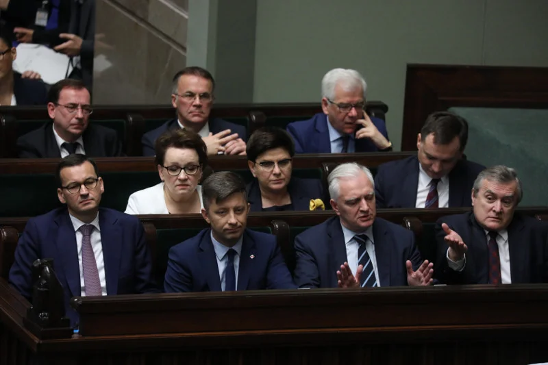 Zdaniem Polaków to Beata Szydło powinna opuścić rząd Mateusza Morawieckiego.