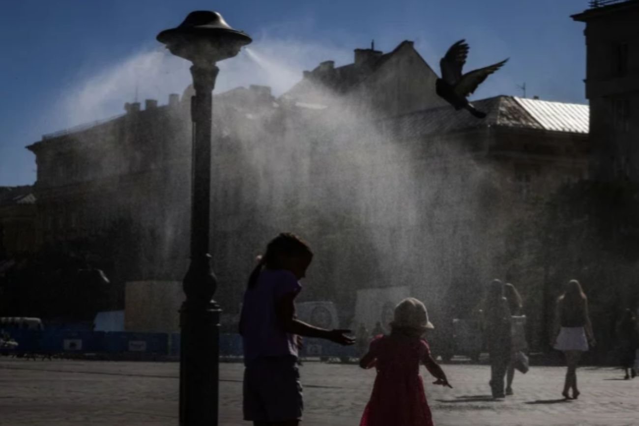 Piekielny skwar nie da nam żyć, ale najgorsze przed nami. W prognozach już widać zmianę