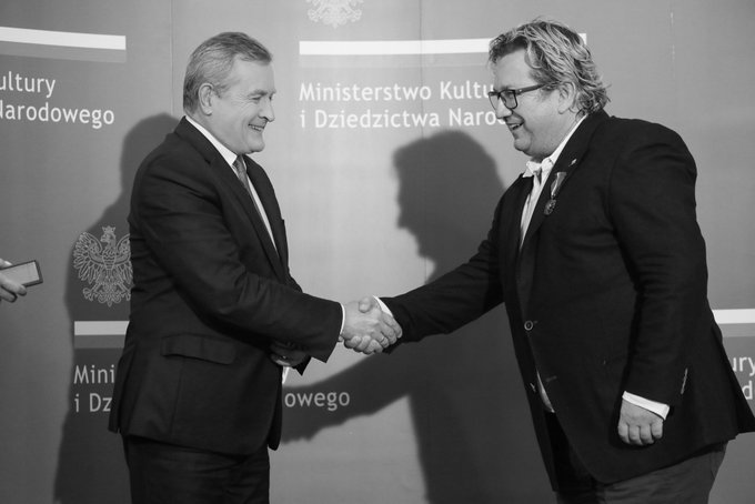 Ceremonia pogrzebowa aktora Pawła Królikowskiego miała charakter państwowy.