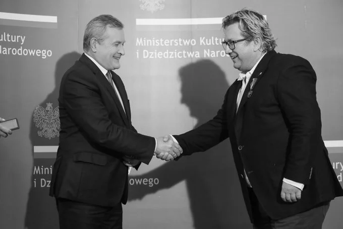 Ceremonia pogrzebowa aktora Pawła Królikowskiego miała charakter państwowy.