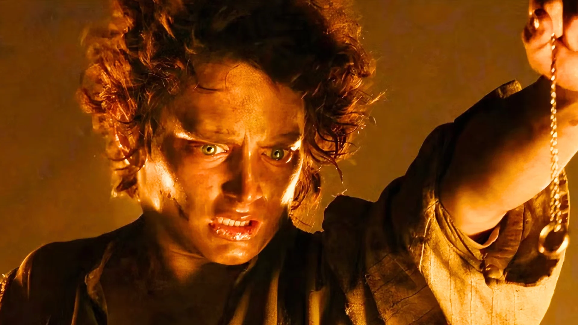 Elijah Wood w filmie "Władca Pierścieni: Powrót króla"