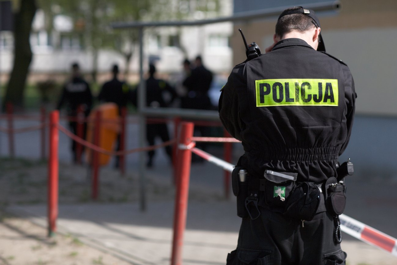 Funkcjonariusze policji.