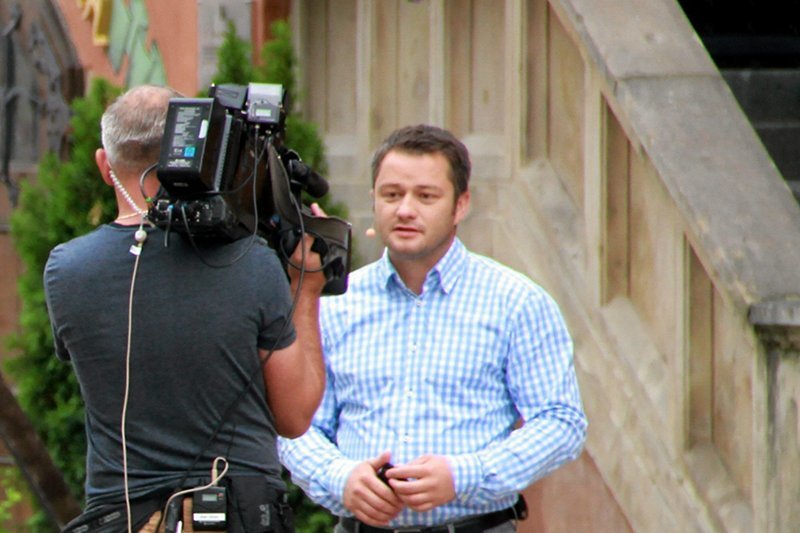 Jarosław Kuźniar stworzył swoją firmę. Dzieli się swoimi spostrzeżeniami.