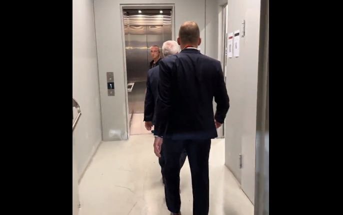 Kulesza wpadł do szatni Polaków po meczu z Albanią.