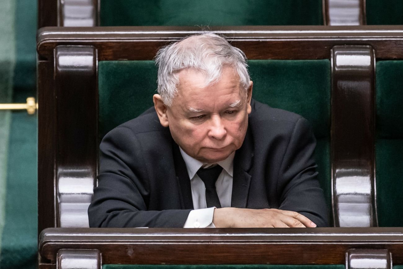 Sondaż dla WP. Partia Kaczyńskiego zalicza spadek.