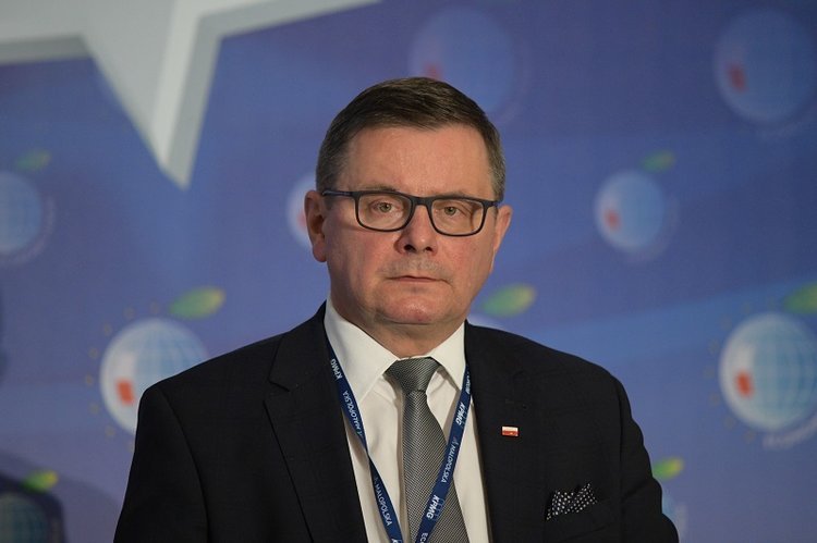 We wtorek Polaczek poinformował, że jest zakażony. Poseł PiS Jerzy Polaczek zakażony koronawirusem. Trafił do szpitala.