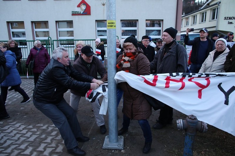 Na spotkaniu Andrzeja Dudy w Rabce-Zdroju doszło do awantury.