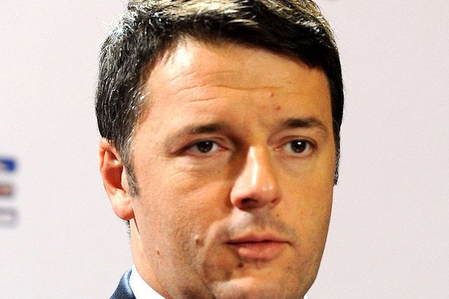 Matteo Renzi grozi Polsce