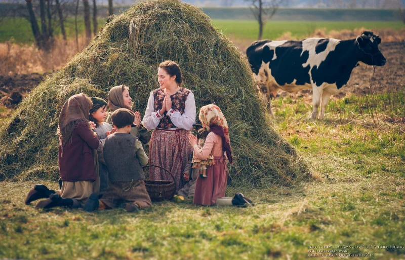 Kadr z filmu "Zerwany kłos", na zdjęciu Aleksandra Hejda - filmowa Karolina Kózkówna