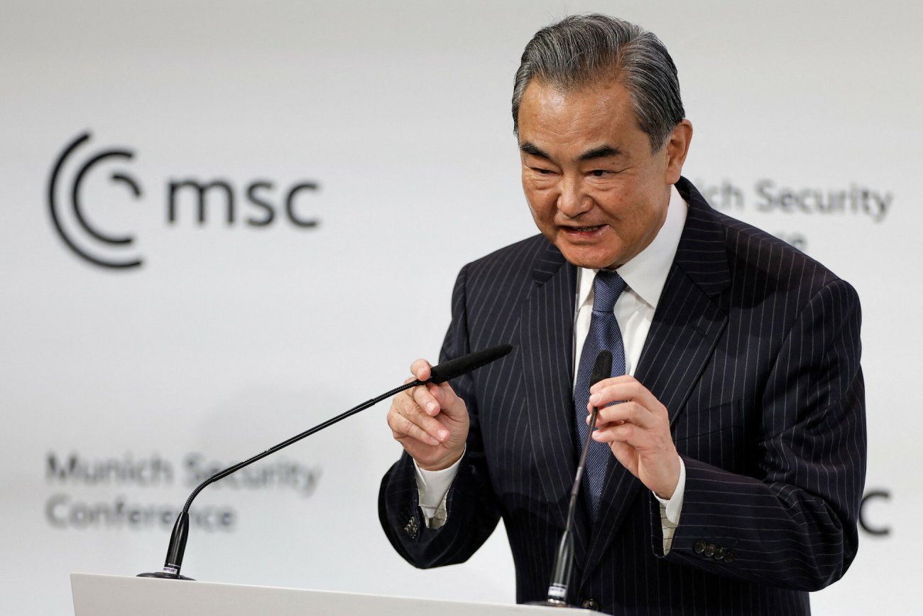 Chiny chcą negocjować w sprawie pokoju w Ukrainie. Mówią o broni jądrowej.