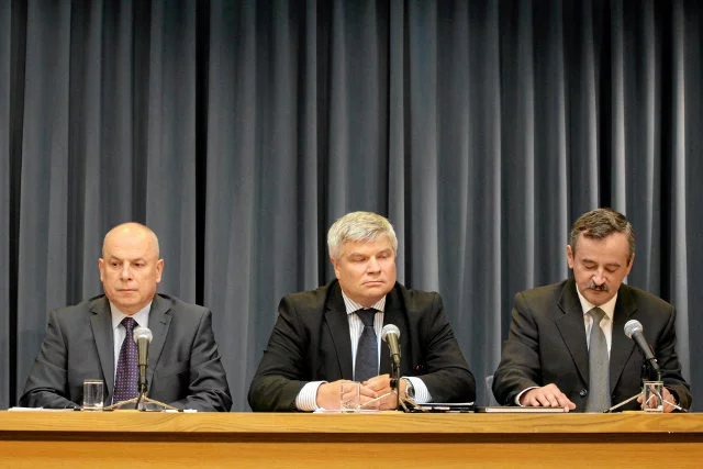 Członkowie Państwowej Komisji Badania Wypadków Lotniczych wkrótce stracą pracę.