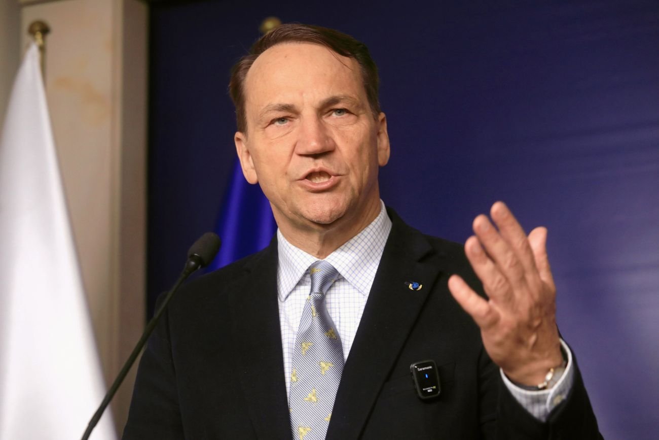 Sikorski grzmi na szczycie NATO ws. Rosji. Europa nie może dłużej zwlekać