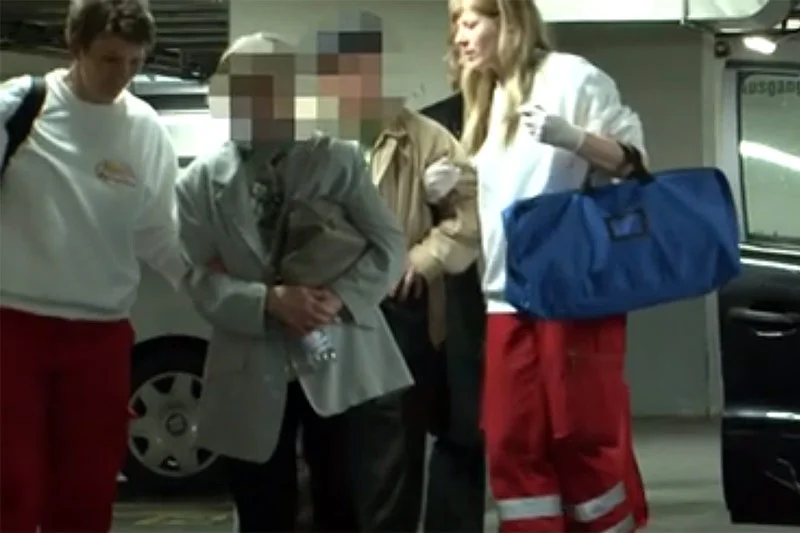 86-letnia Niemka z Erfurtu zniszczyła aż 11 aut, ponieważ nie potrafiła wyjechać z miejsca parkingowego.