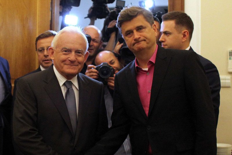 Leszek Miller i Janusz Palikot właściwie jednym głosem mówią o konieczności pragmatyzmu w relacjach z Rosją