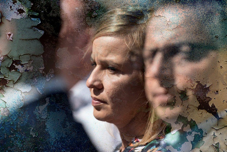 Magdalena Filiks, posłanka Koalicji Obywatelskiej. Od końca grudnia trwa nieprzerwany atak mediów PiS na jej rodzinę. Nie przerwała go nawet śmierć jej syna. Magdalena Filiks, posłanka Koalicji Obywatelskiej. Od końca grudnia trwa nieprzerwany atak mediów PiS na jej rodzinę. Nie przerwała go nawet śmierć jej syna.