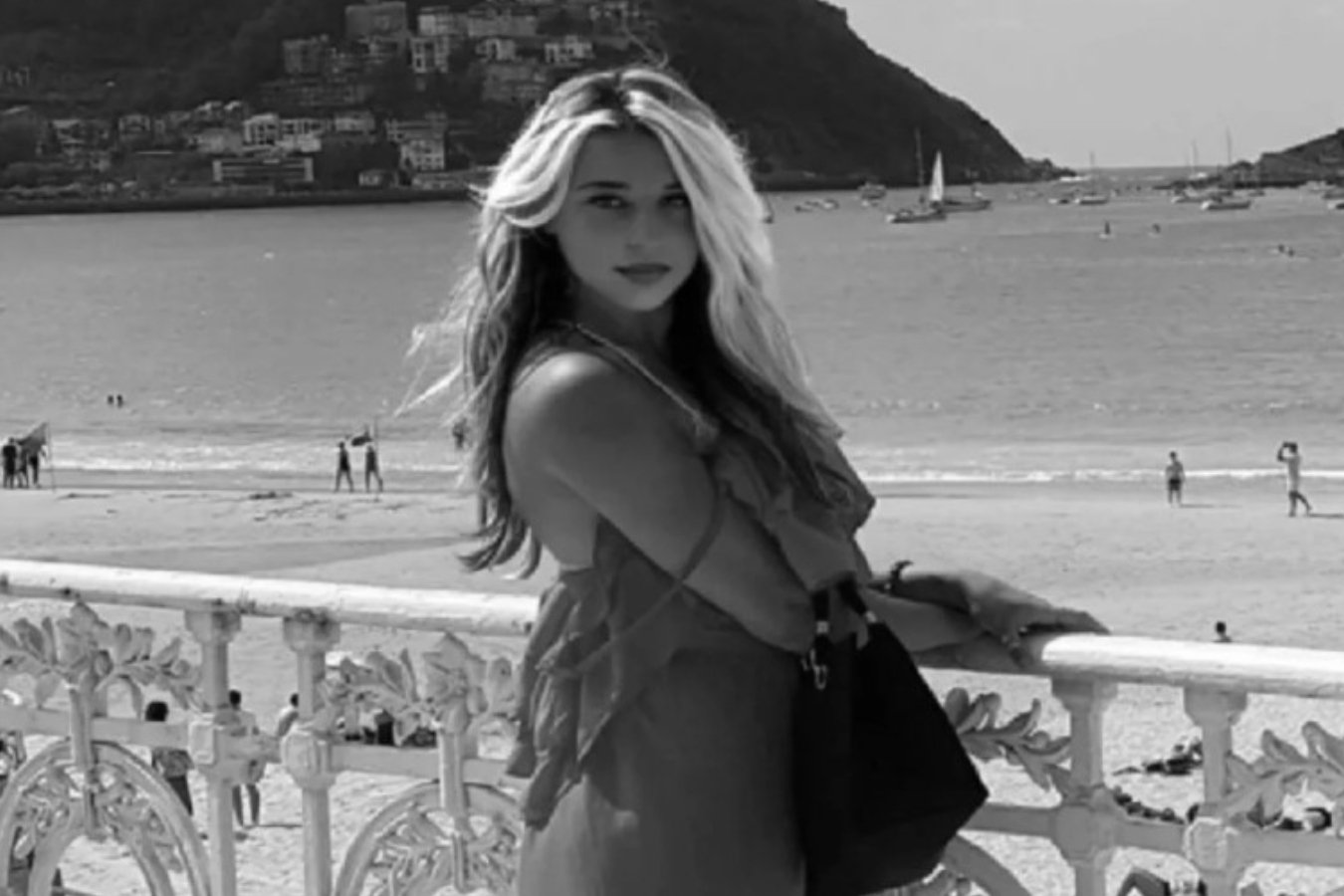 Grecy mają kartę SIM Anastazji.