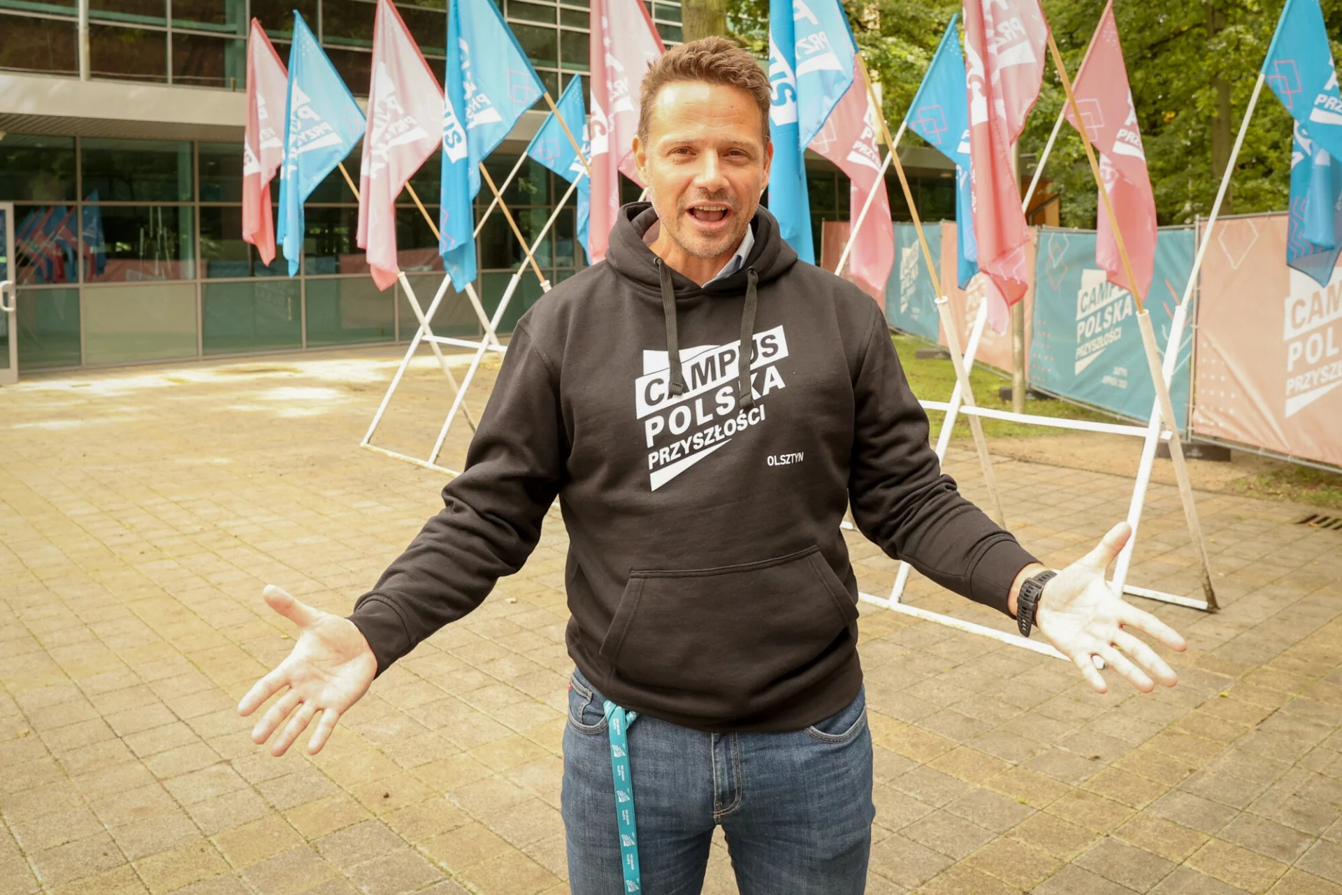 Kilku pracowników TVP nie wpuszczono na Campus Polska. "Ponieważ nie są zaszczepieni". Rafał Trzaskowski na Campus Polska.
