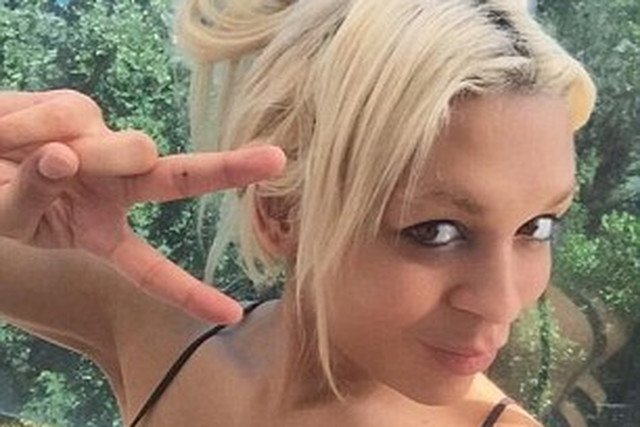 Transseksualna kobieta urodzona jako mężczyzna została wysłana do męskiego więzienia. Wszystko przez jej paszport