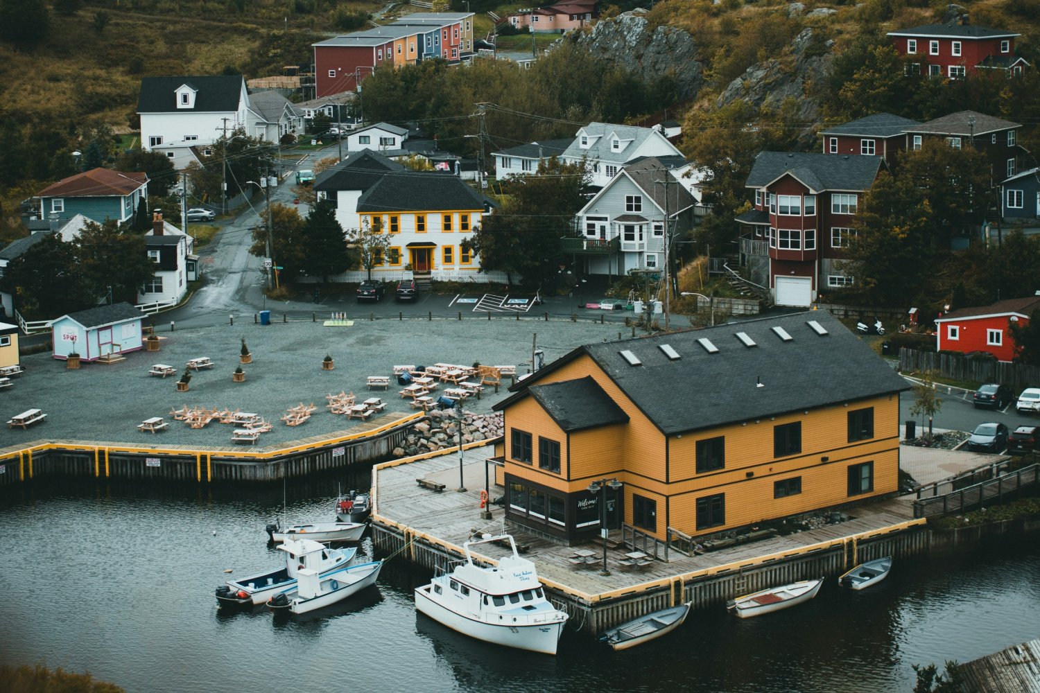 W tym kraju mają dość turystów. Nowe opłaty obejmą na początek dwie grupy