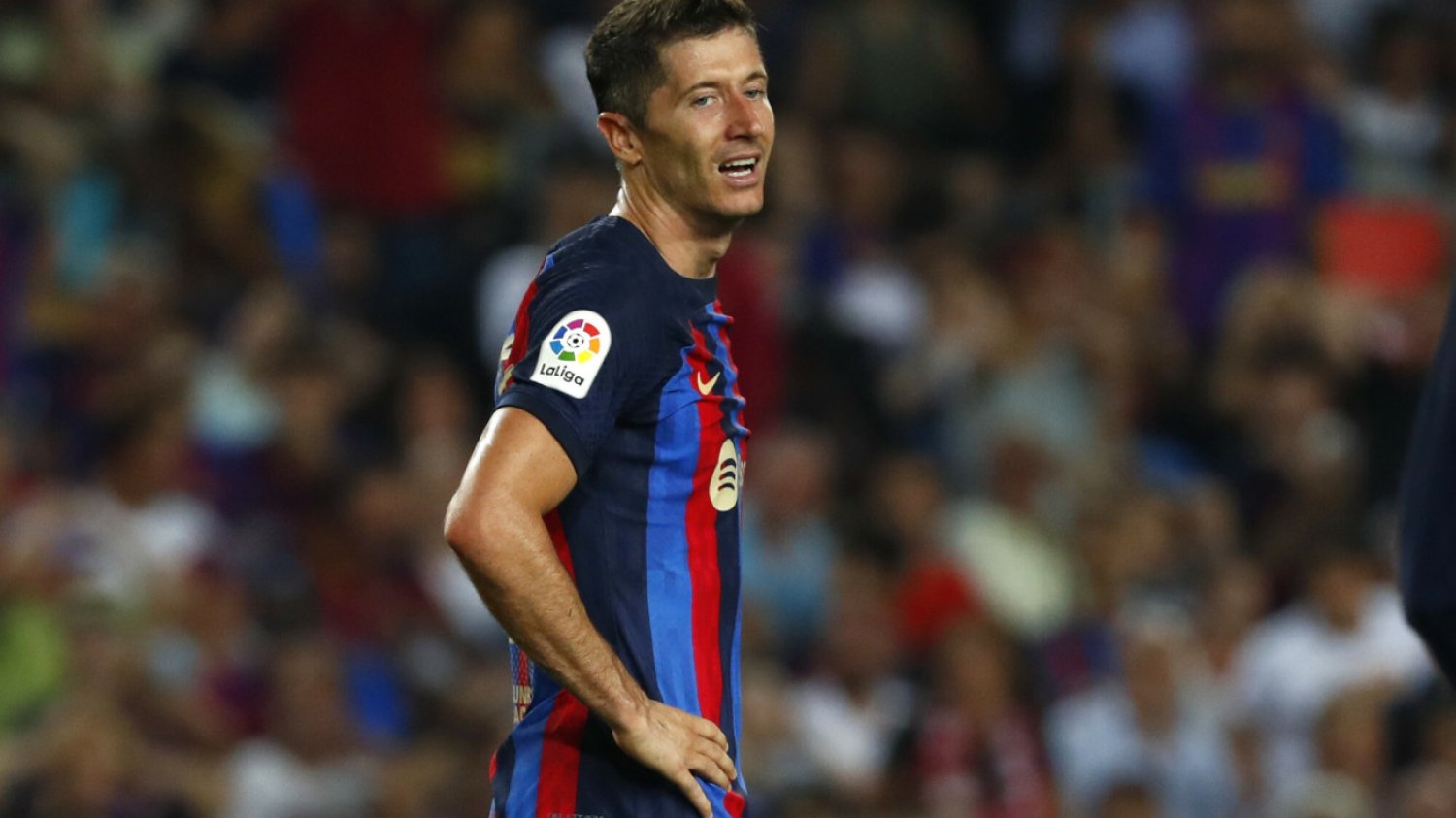 Skandal w Barcelonie. Robert Lewandowski został okradziony przed ośrodkiem treningowym