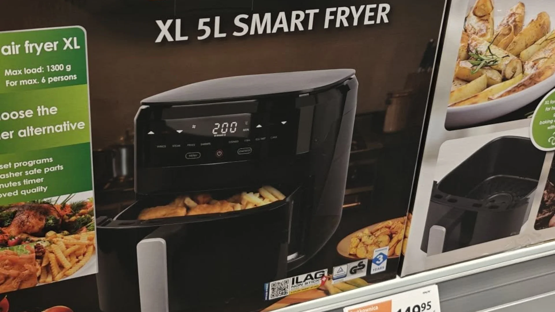 Air fryer z Action w promocji do 29 września 2026. Taniej o 45 zł Czarna frytkownica na gorące powietrze w pudełku w sklepie, air fryer XL z Action w promocji