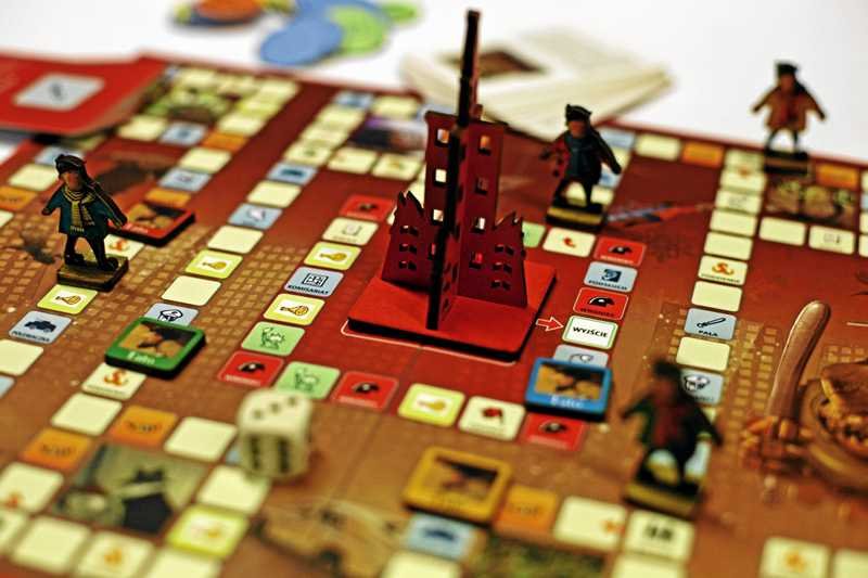 Gra "Wieża Wrońca"