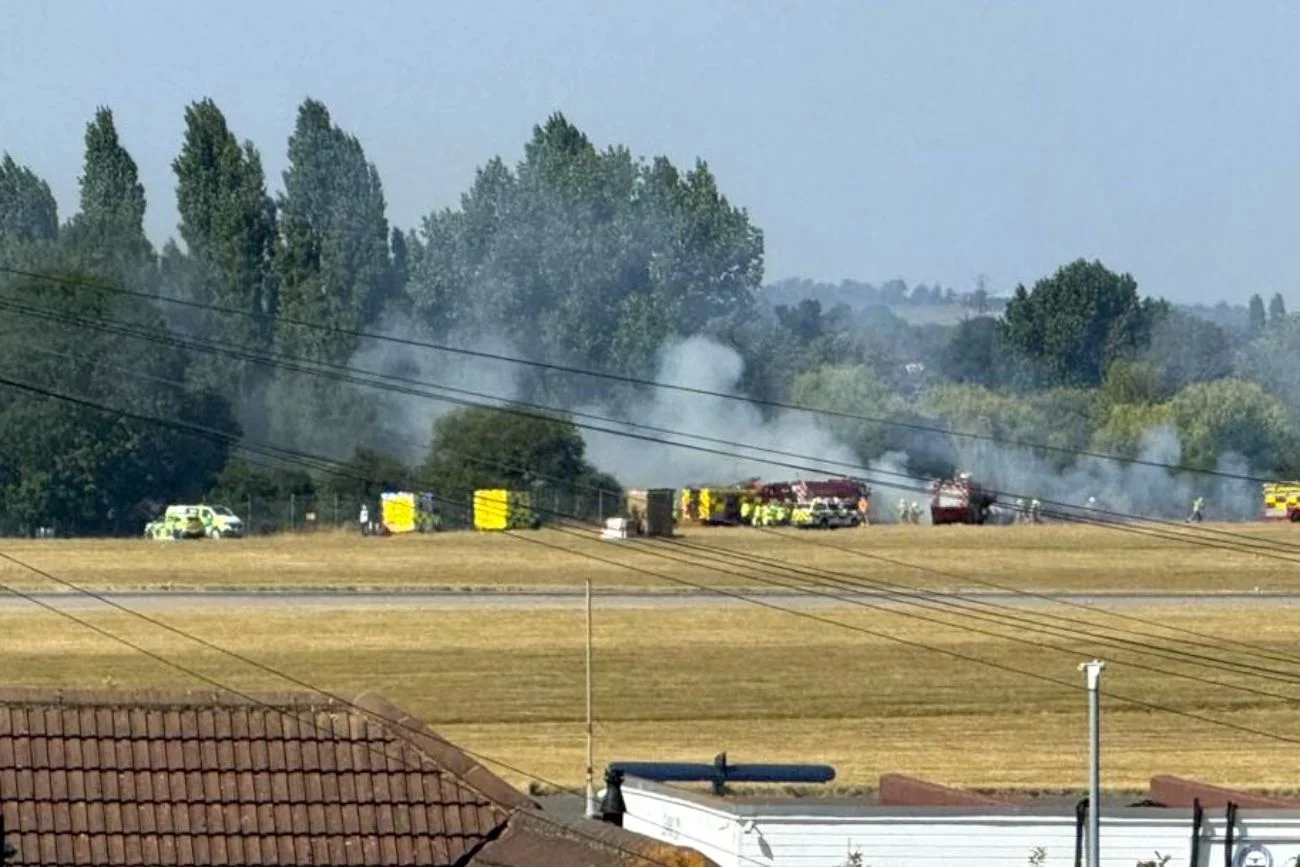 Już wiadomo, jaki samolot rozbił się pod Londynem. Jest oświadczenie operatora Katastrofa samolotu pod Londynem. Wiadomo już, jak to była maszyna.