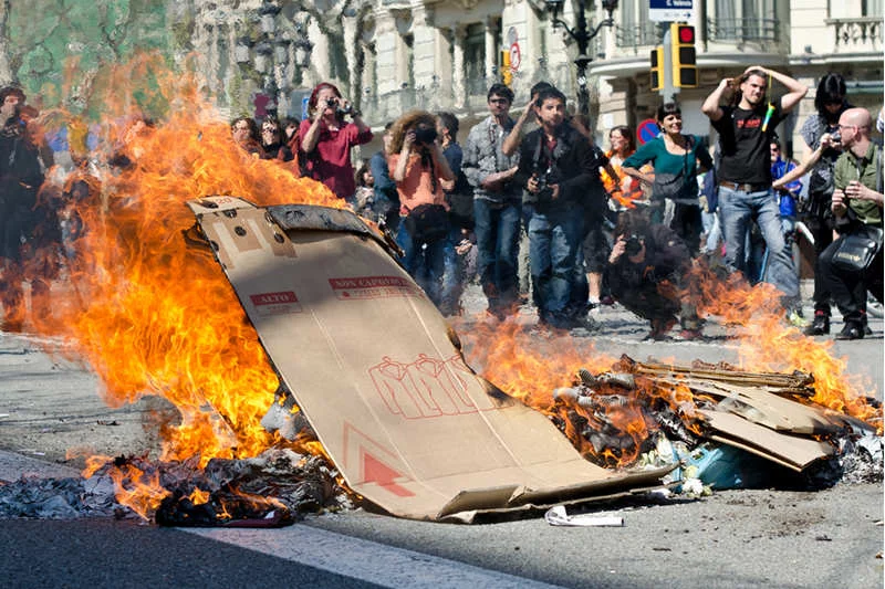 Strajk generalny na ulicach Barcelony