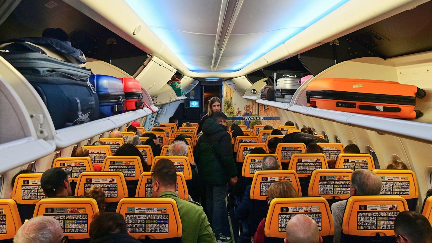 Ryanair będzie rzadziej latał do Francji Ryanair tnie siatkę połączeń we Francji