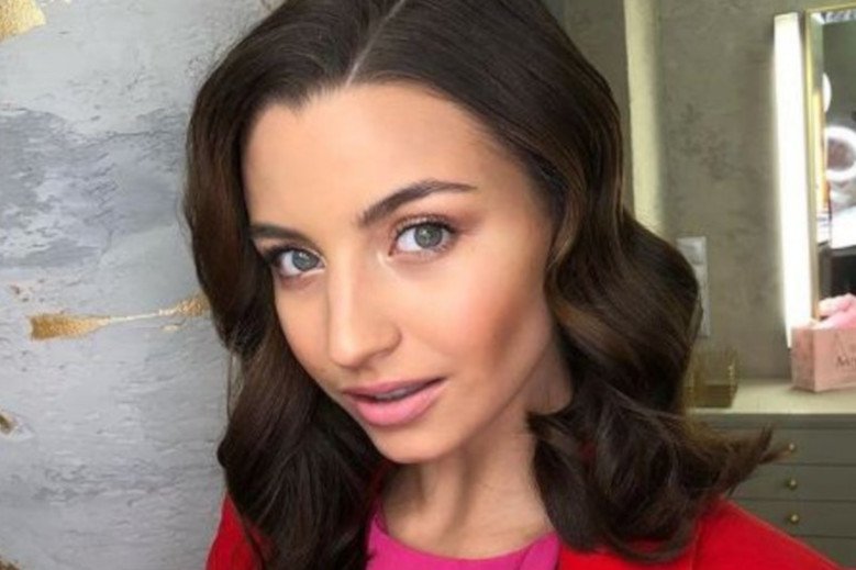 Julia Wieniawa już tak nie wygląda.