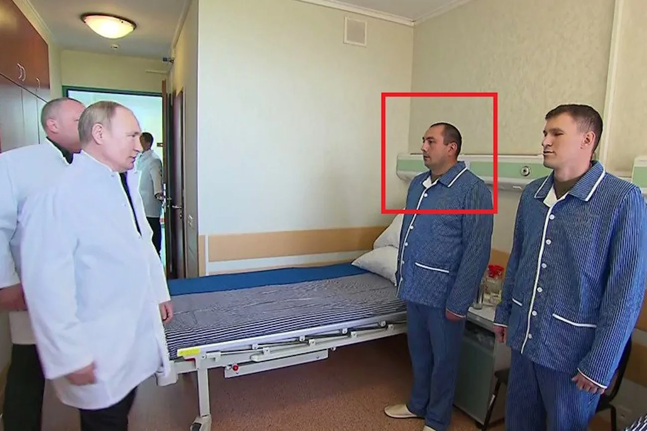 Internauci rozpoznali mężczyznę z propagandowego materiału Kremla.
