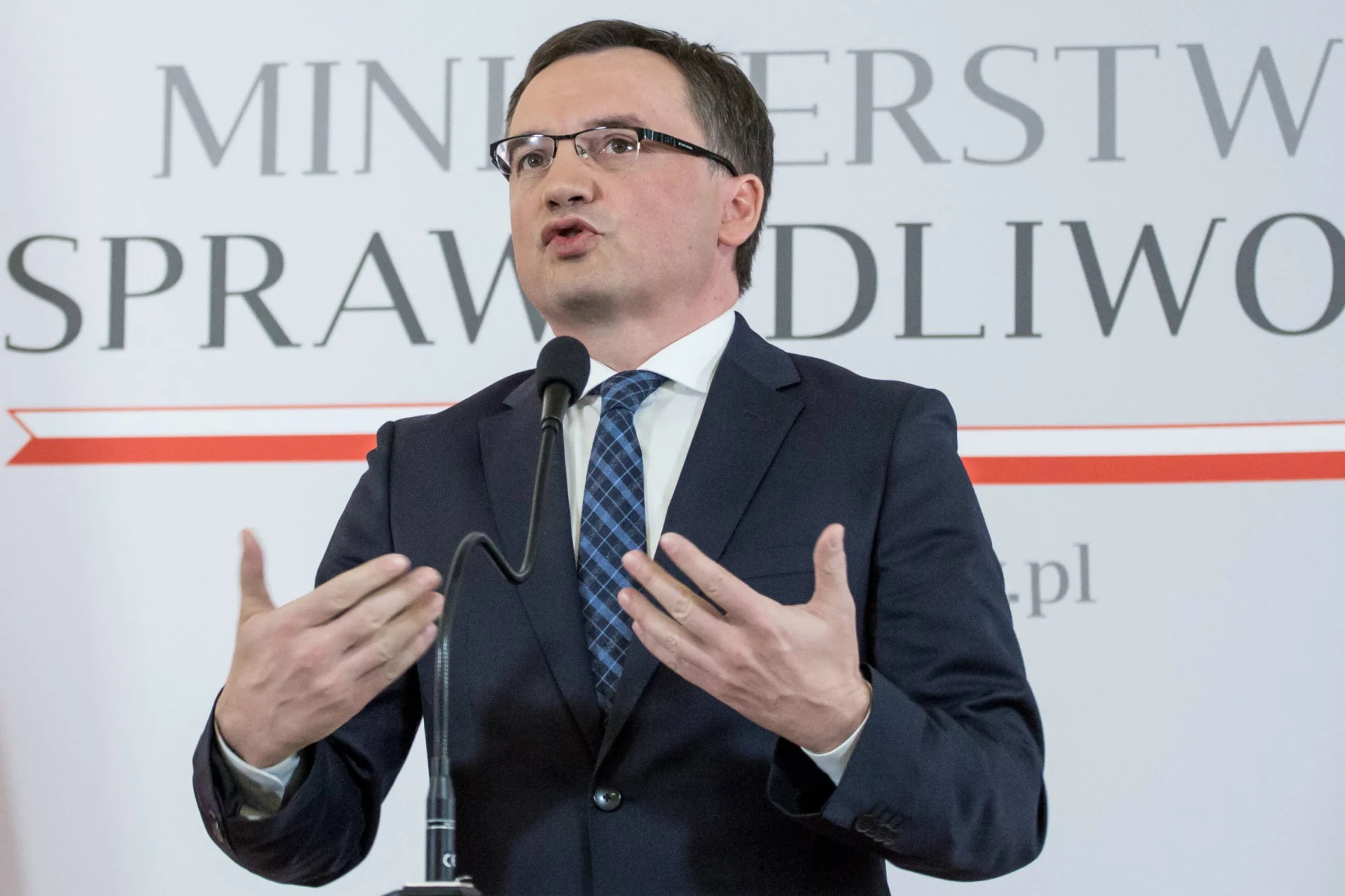 Zbigniew Ziobro wskazuje, że aborcja, którą wykonuje się ze względów eugenicznych, jest niezgodna z polską konstytucją.